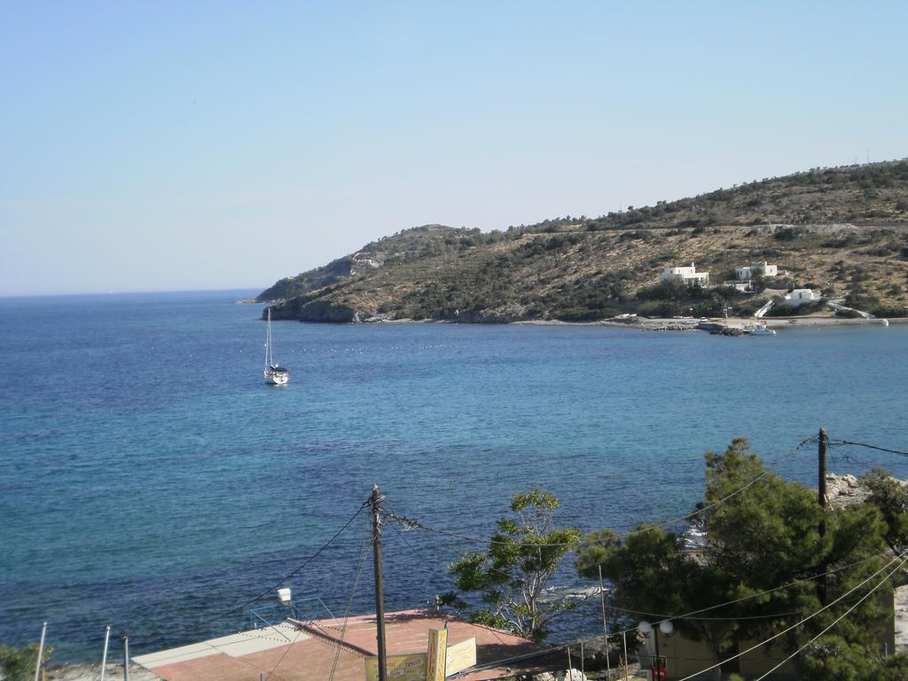 Sunrise Flora Apartment Agia Marina  Exterior photo